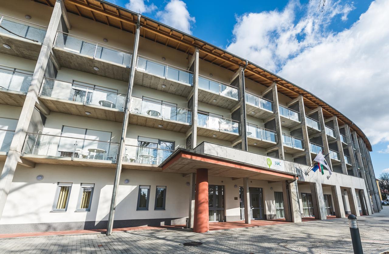 Harkányi Psoriasis Centrum Bagian luar foto
